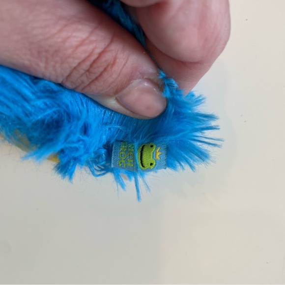 Toddler slippers, Monster feet, slip-ons, Halloween costume, stinky hairy feet - Picture 5 of 7